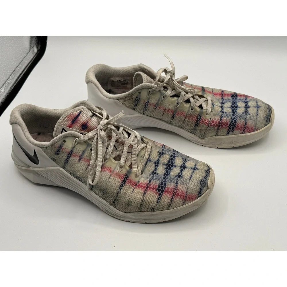 Nike Metcon 5 Mens 10.5 Training Shoes Tie Dye Plaid Red White Blue AQ1189-100
